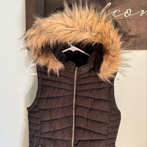 Hooded Puffer Zip Up Vest